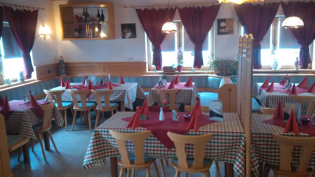 Gasthof Falter Straubing Esterno foto